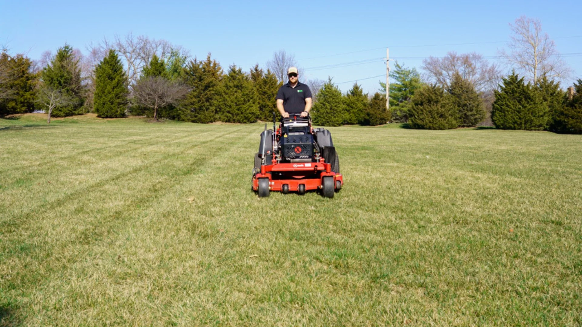 Professional Mowing Tip: Leave the Grass Clippings on Your Lawn!